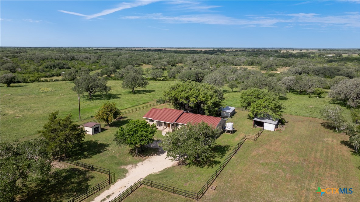 1033 Fm 1351 Property Photo 2