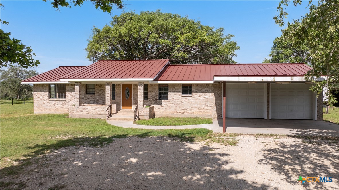 1033 Fm 1351 Property Photo 7