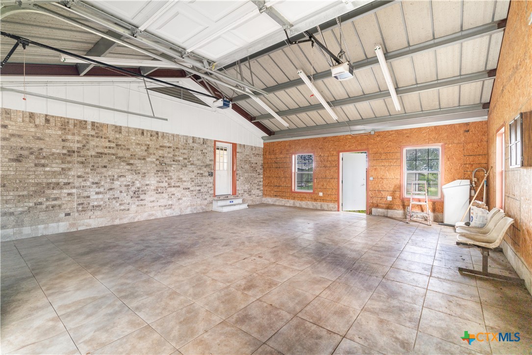 1033 Fm 1351 Property Photo 19