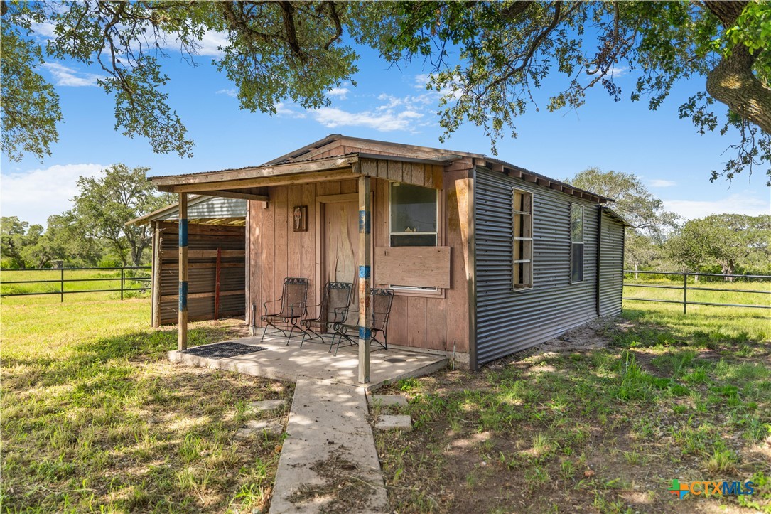 1033 Fm 1351 Property Photo 29