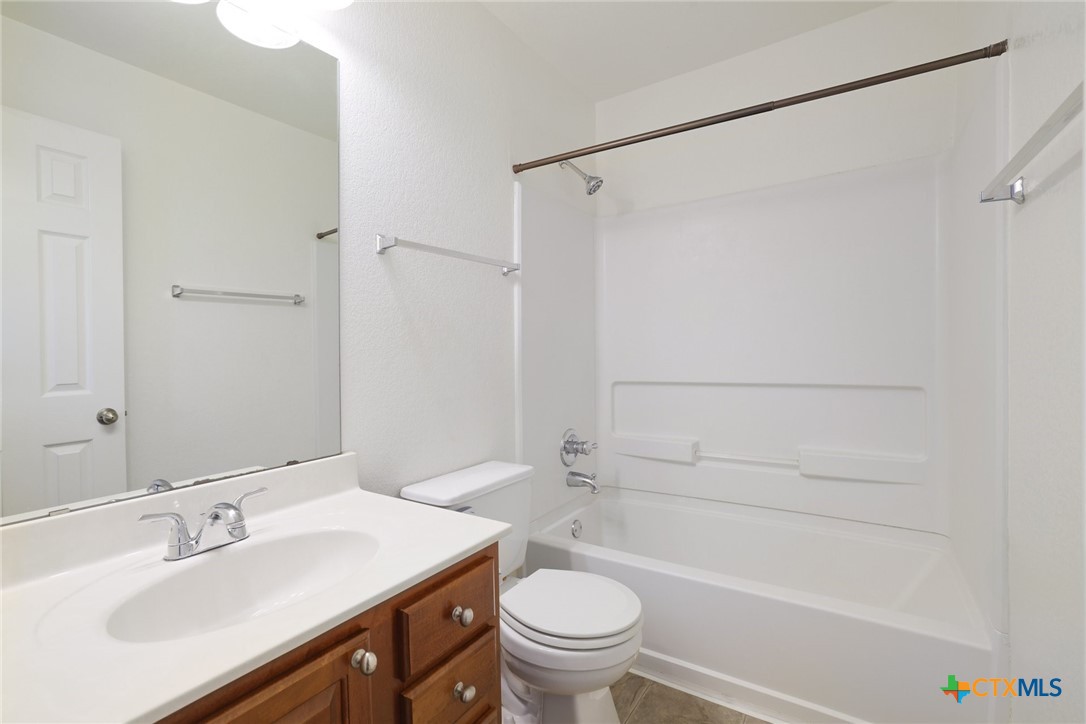 196 Cazador Drive Property Photo 28