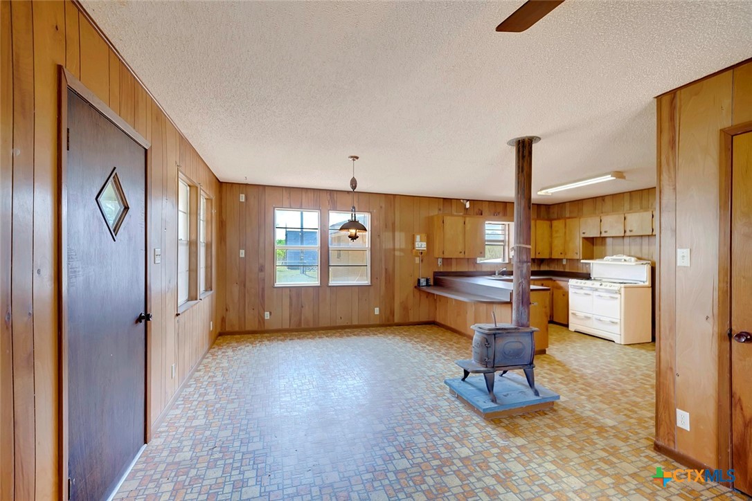 1212 County Road 337 Property Photo 22