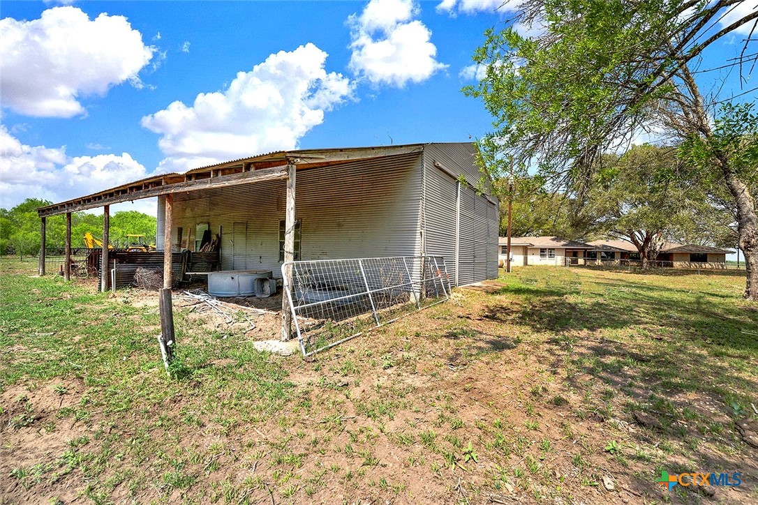 1212 County Road 337 Property Photo 27