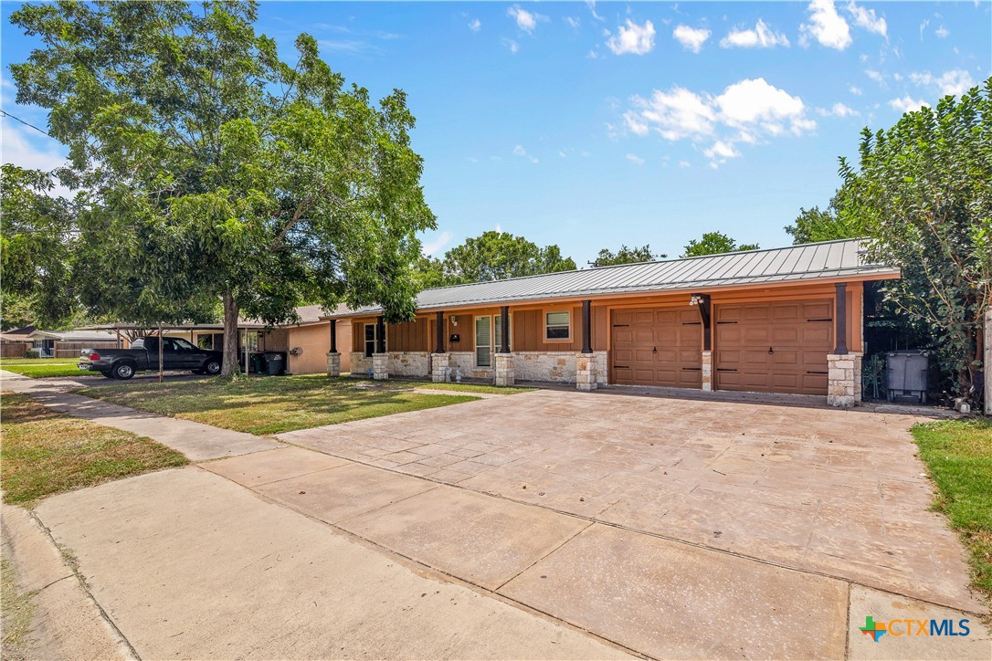 3107 Flamingo Property Photo 1