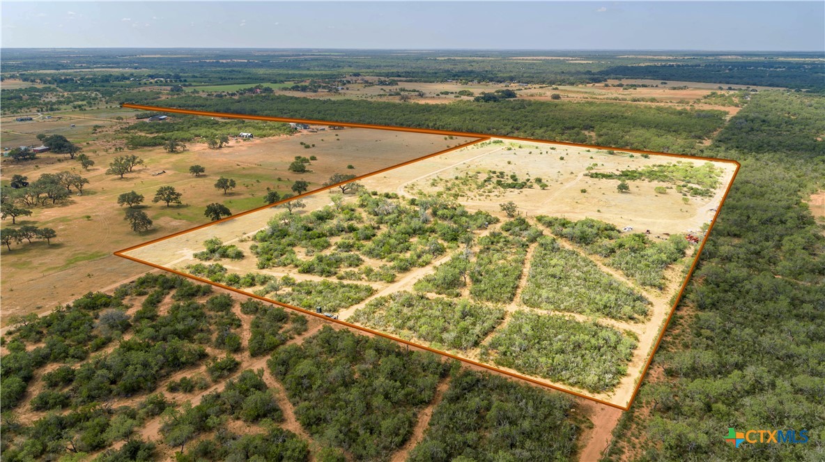 6134 Fm 2504 Property Photo 1