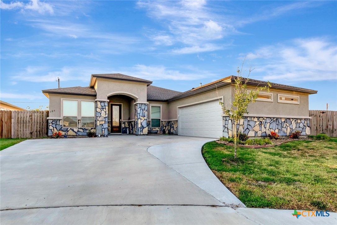 105 Forego Court Property Photo 1