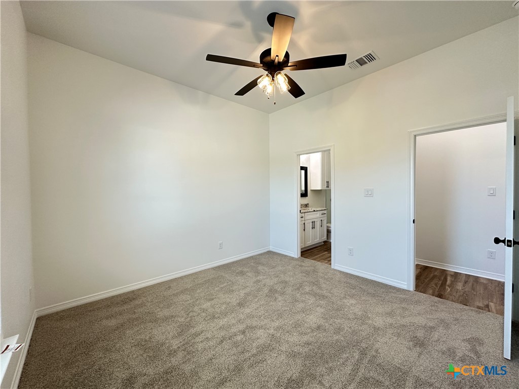 5434 Espiritu Santo Property Photo 18