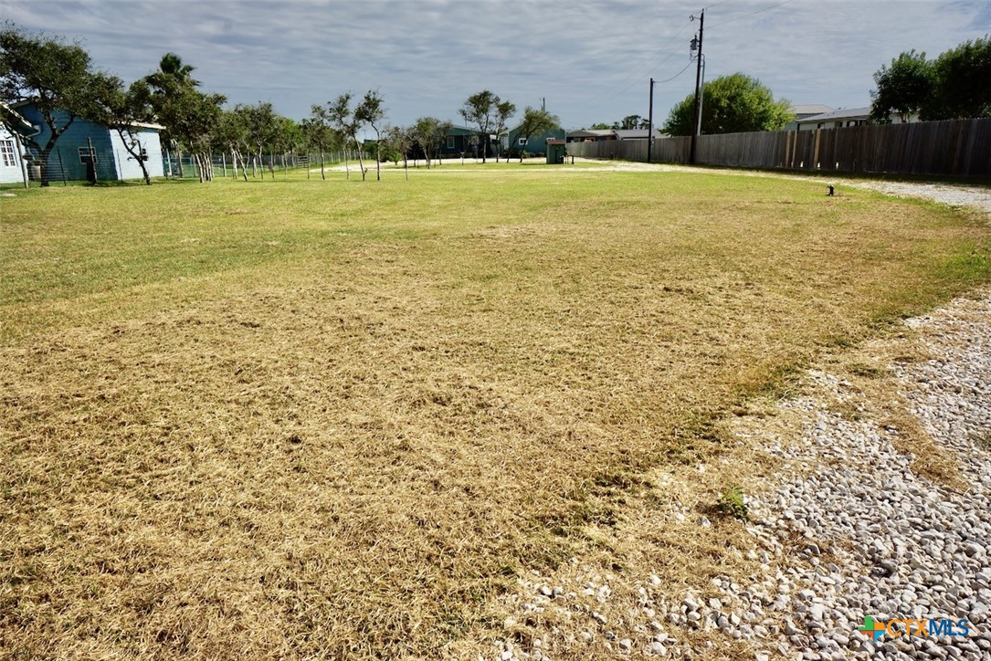 3043 W Harrison Avenue Property Photo 6