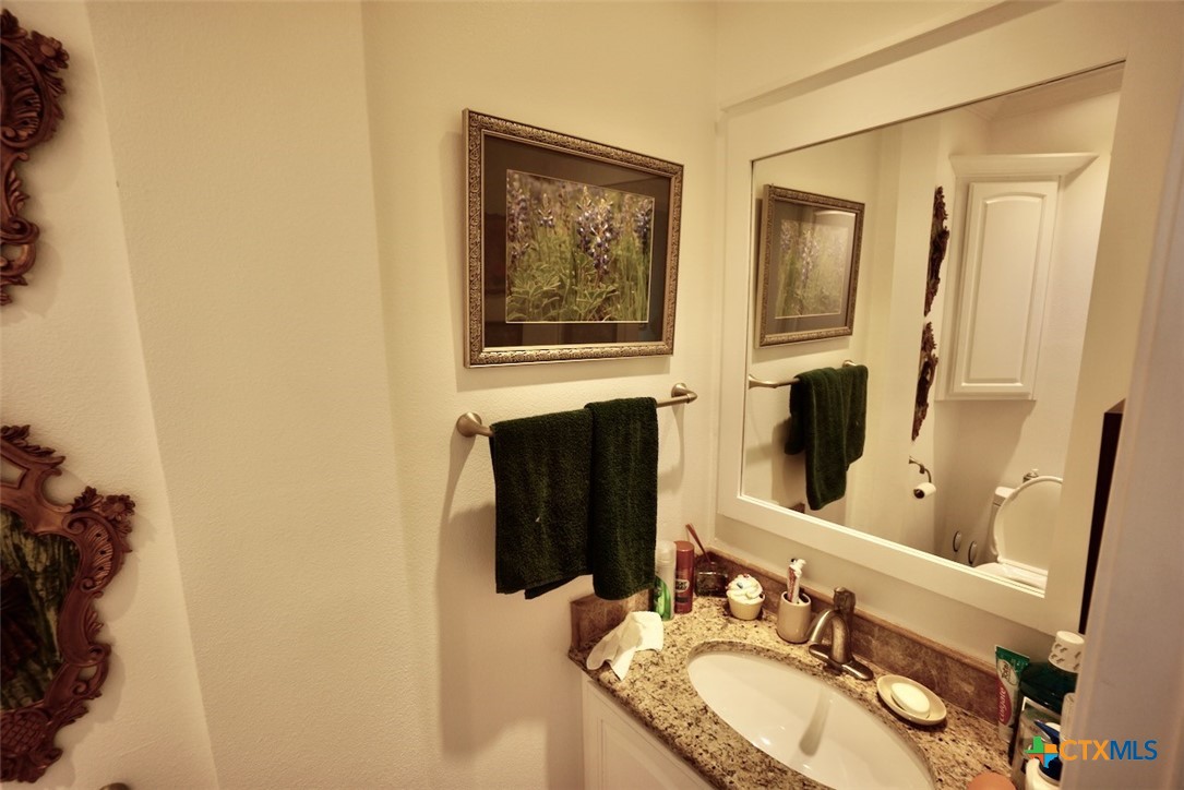 3043 W Harrison Avenue Property Photo 31