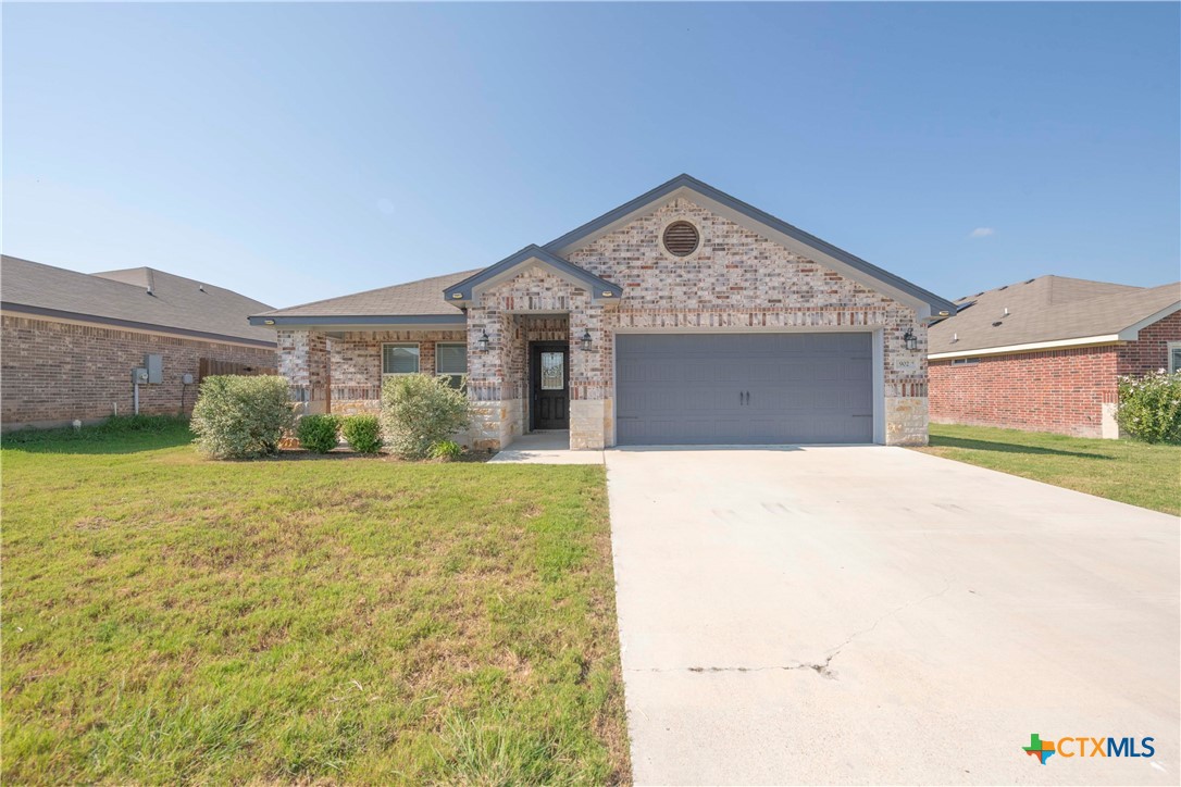 902 Hickok Drive Property Photo 1