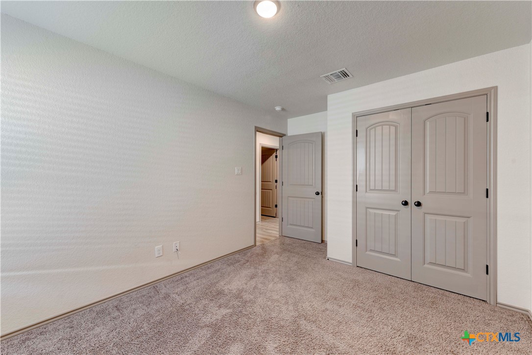 902 Hickok Drive Property Photo 17