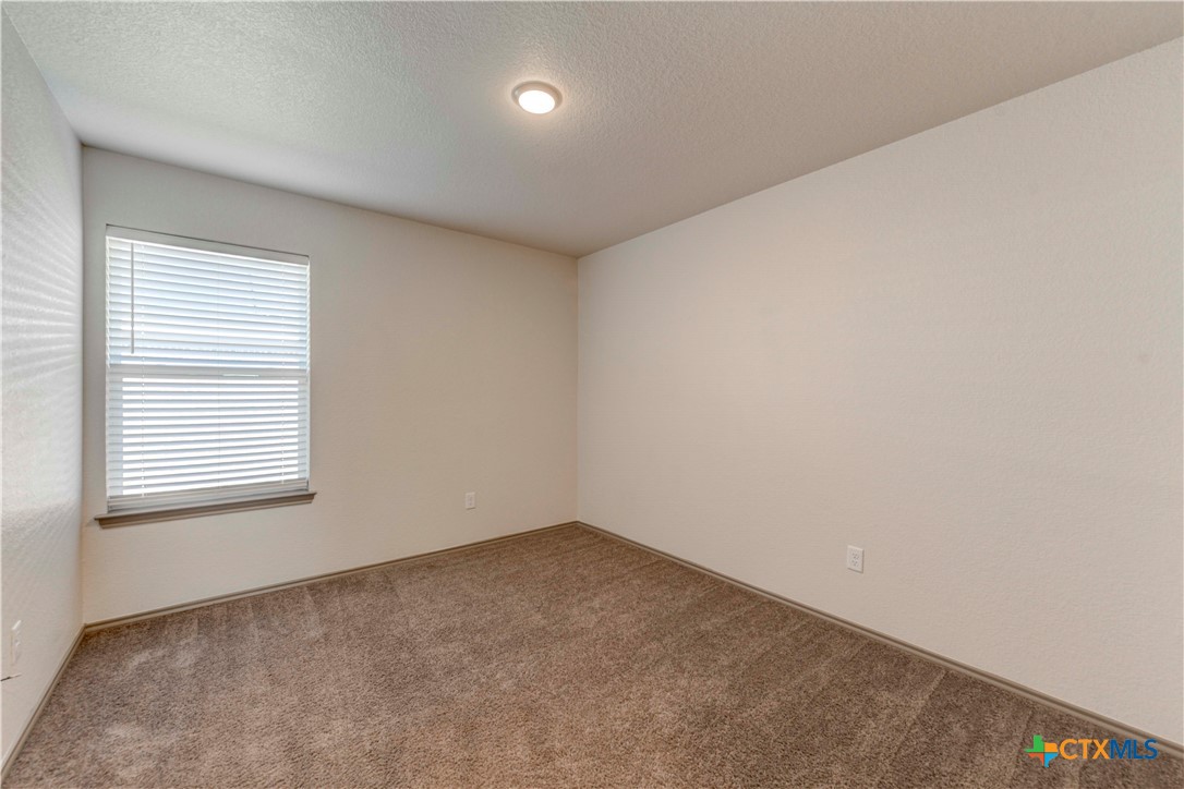 902 Hickok Drive Property Photo 18