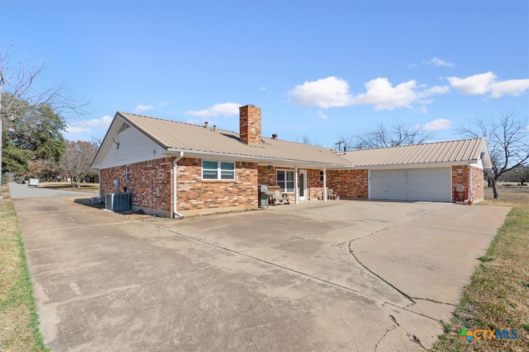 100 Sunny Lane Property Photo 32