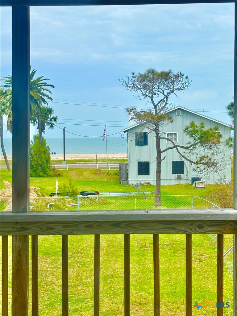 208 N Washington Boulevard Property Photo 2
