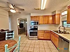 208 N Washington Boulevard Property Photo 17