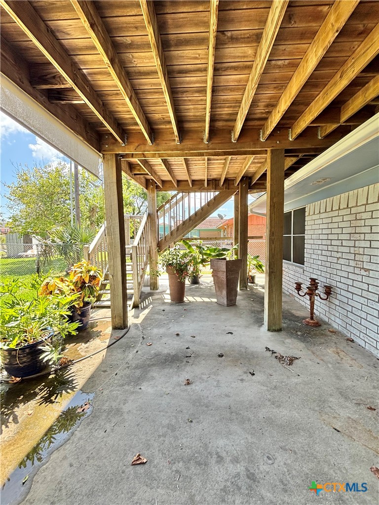 208 N Washington Boulevard Property Photo 19