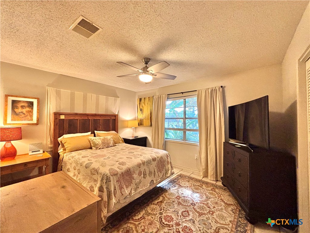 208 N Washington Boulevard Property Photo 22