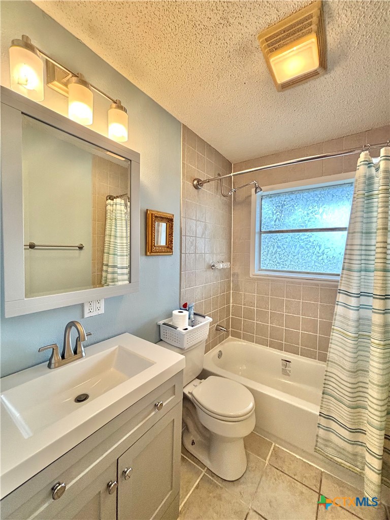 208 N Washington Boulevard Property Photo 25