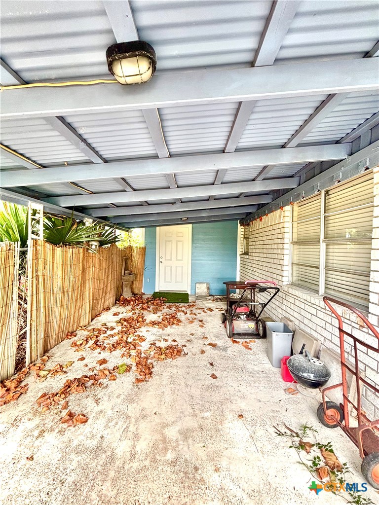 208 N Washington Boulevard Property Photo 37