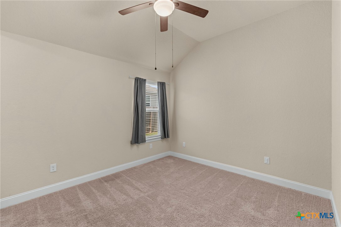 6533 Crockett Cove Property Photo 21