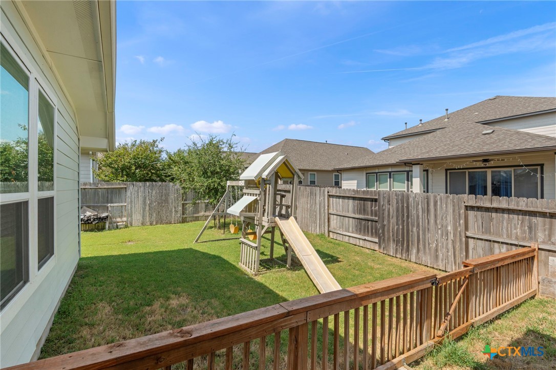 6533 Crockett Cove Property Photo 33