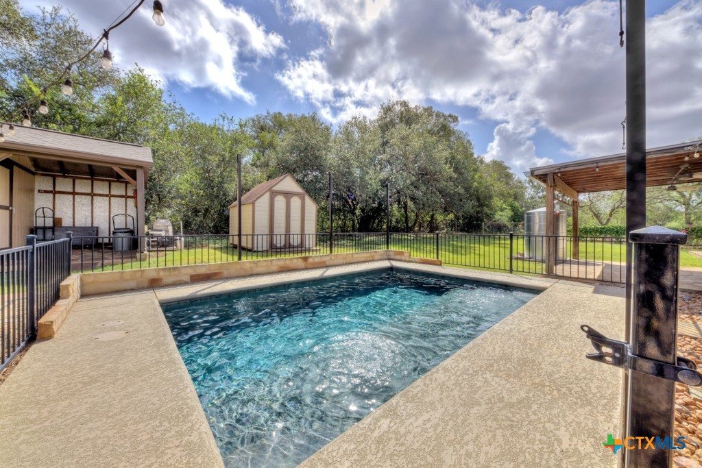 1210 Whispering Woods Trail Property Photo 28