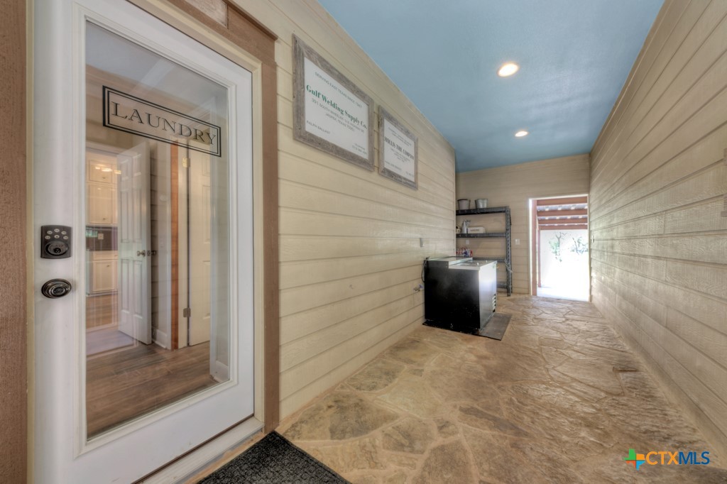 1210 Whispering Woods Trail Property Photo 32