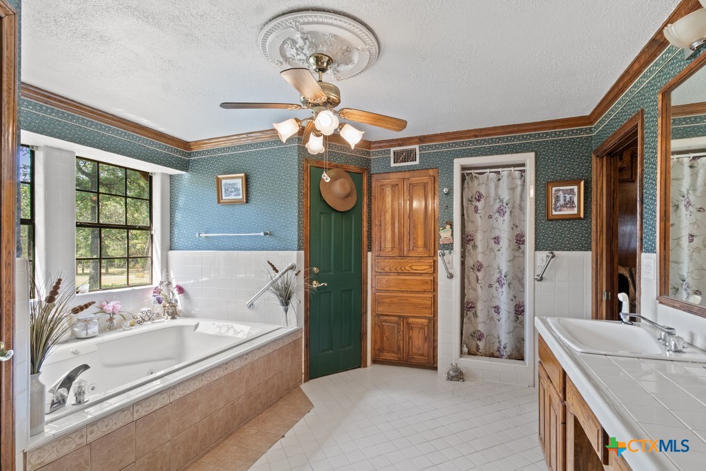 750 N Us Highway 287 Property Photo 11