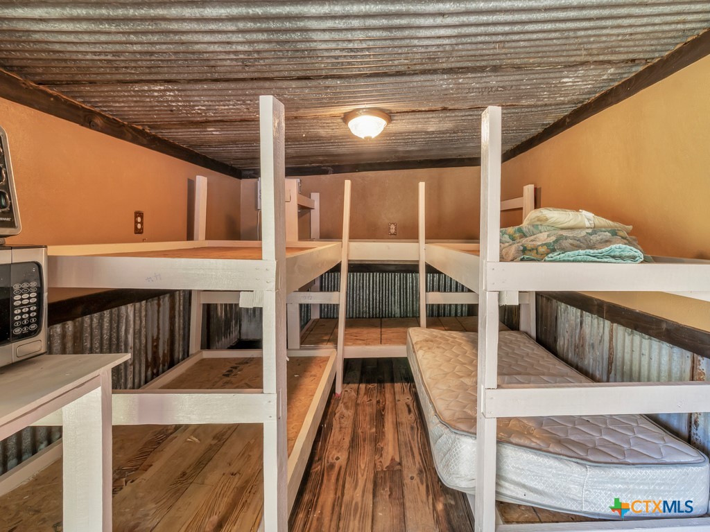 750 N Us Highway 287 Property Photo 25