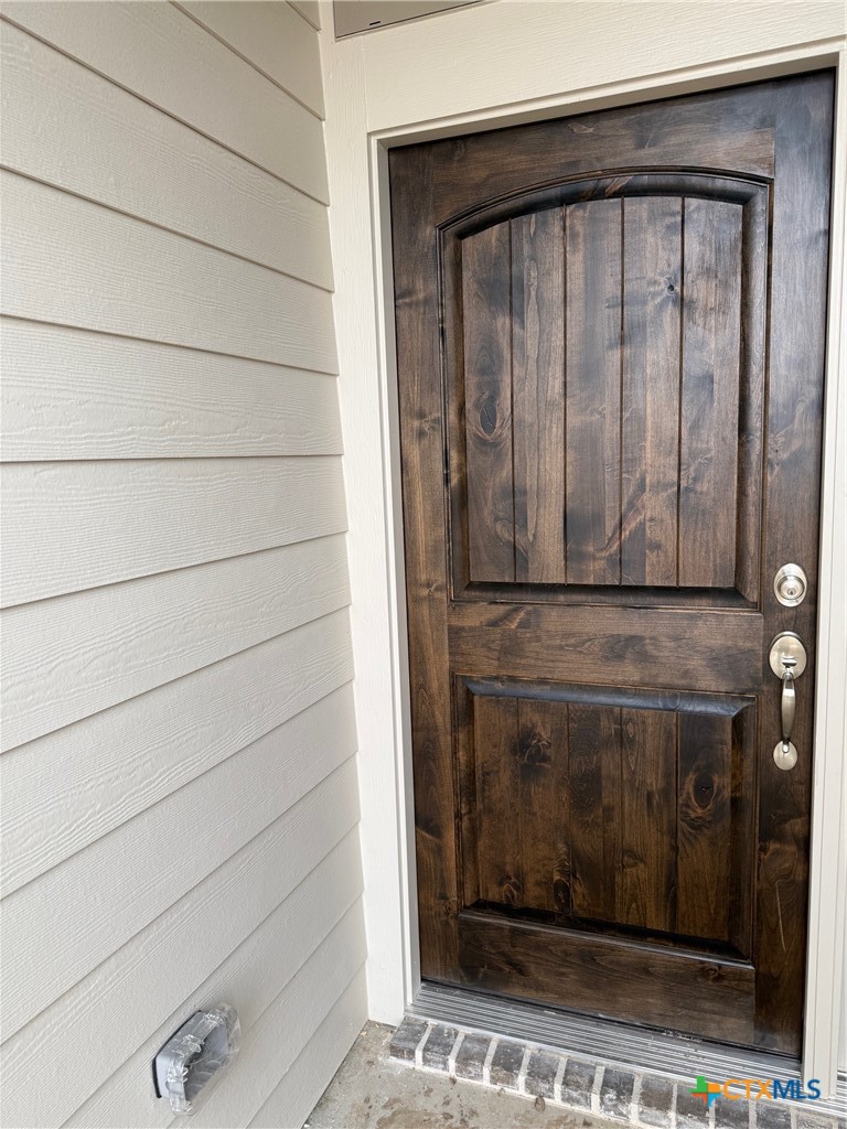 7101 Touchstone Drive Property Photo 3