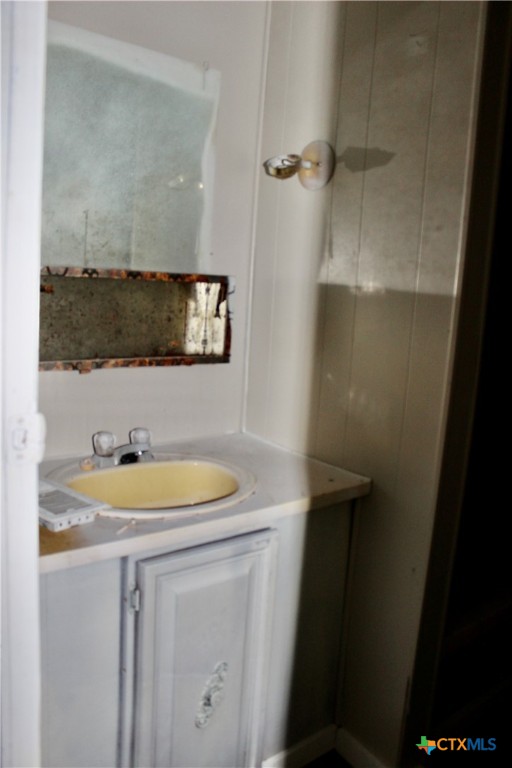 1503 Eilenstein Street Property Photo 37