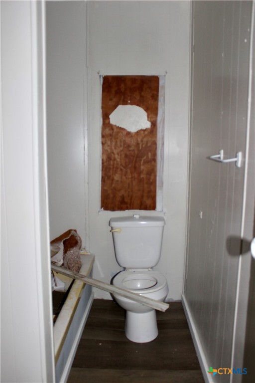 1503 Eilenstein Street Property Photo 38