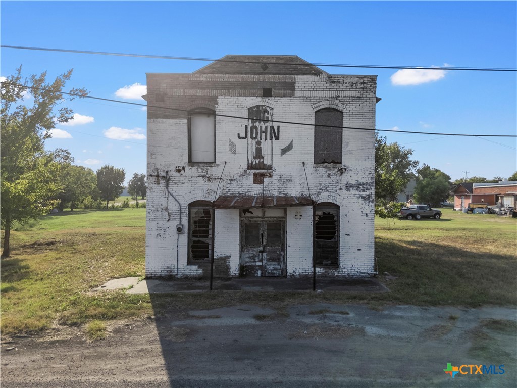 516 S College Avenue Property Photo 1