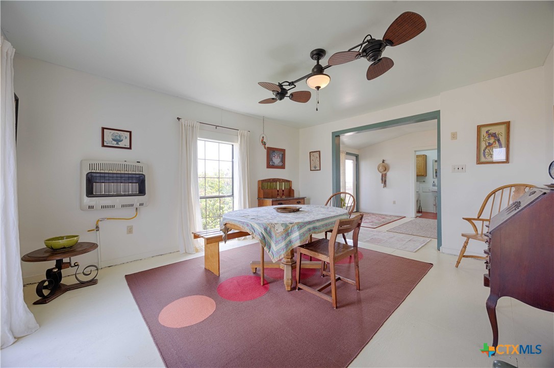 398 County Road 264 Property Photo 10
