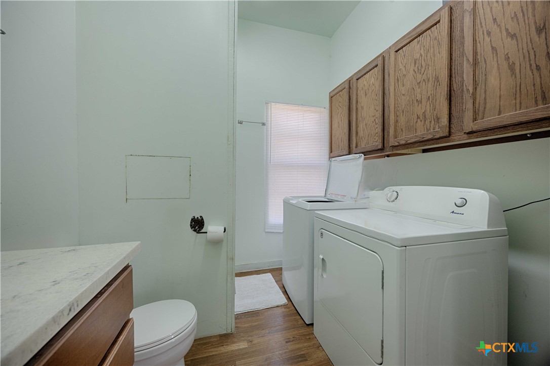 398 County Road 264 Property Photo 17