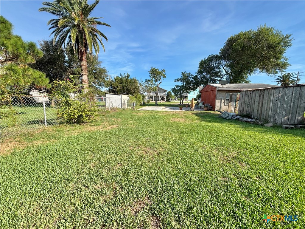 103 E Jefferson Avenue Property Photo 7