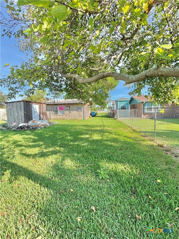 103 E Jefferson Avenue Property Photo 10