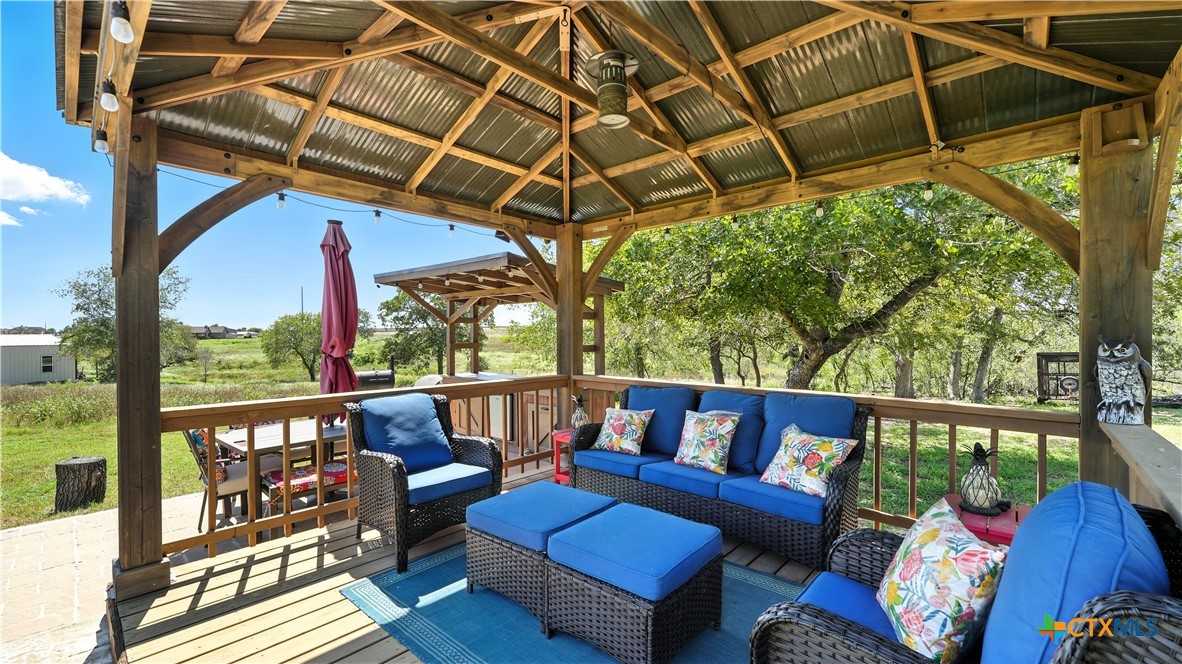 121 Carrizo Ridge Property Photo 8