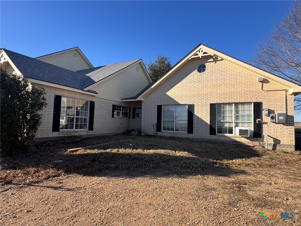 565 Fm 1772 Property Photo 2