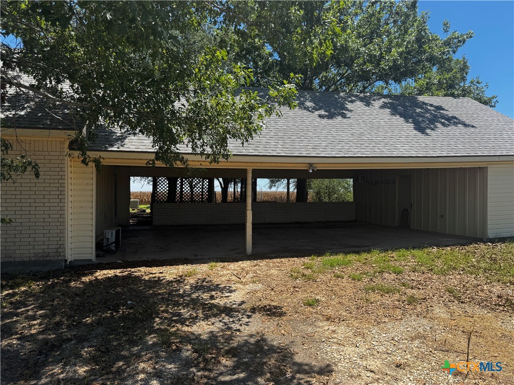 565 Fm 1772 Property Photo 10