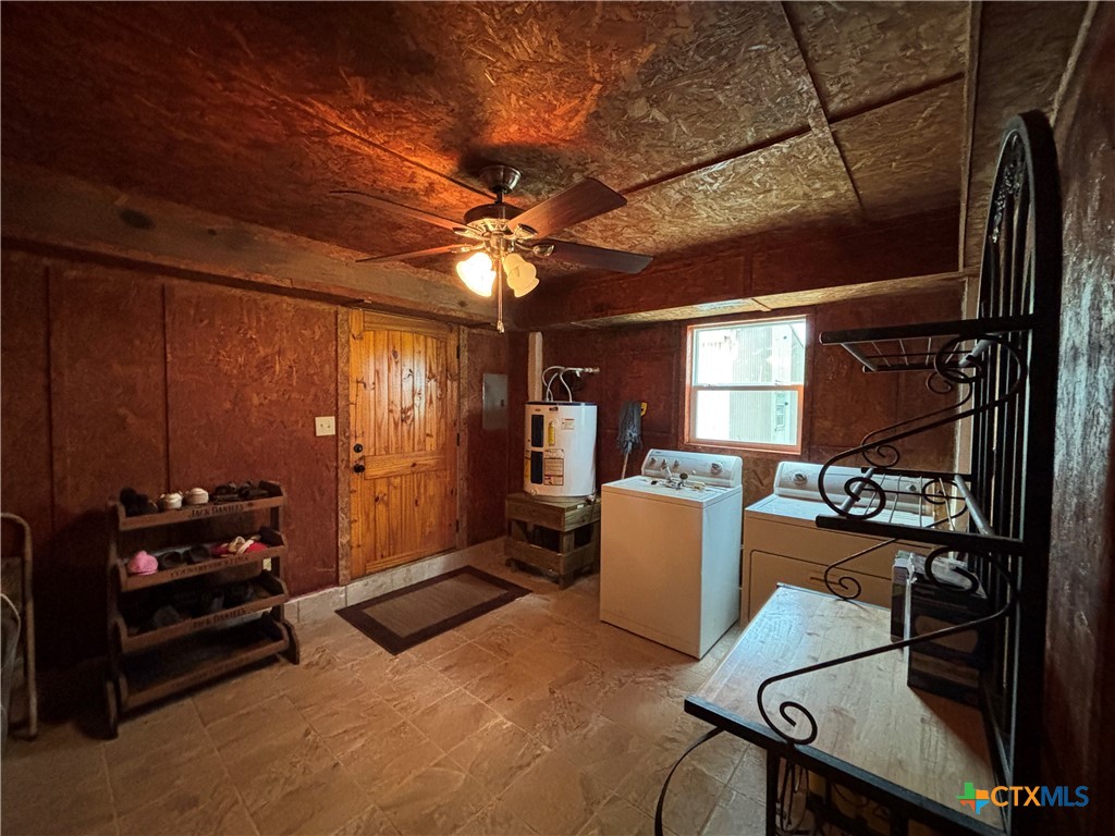 1008 W Adams Avenue Property Photo 39