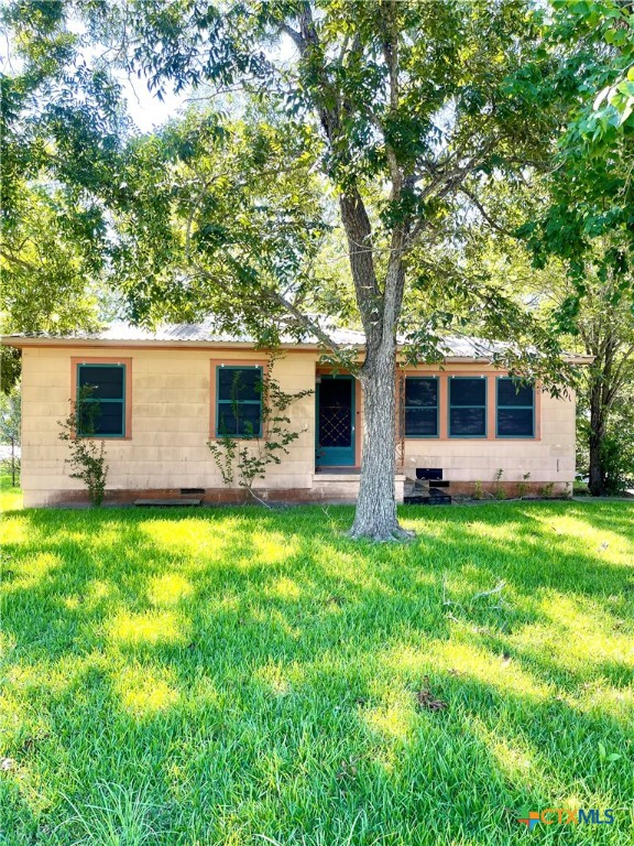 109 E Heard Street Property Photo 1