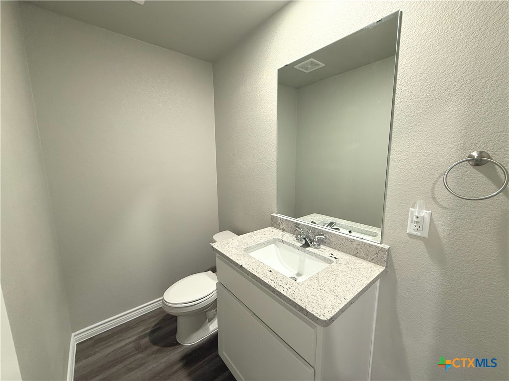 1701 Dakota Trace A Property Photo 4