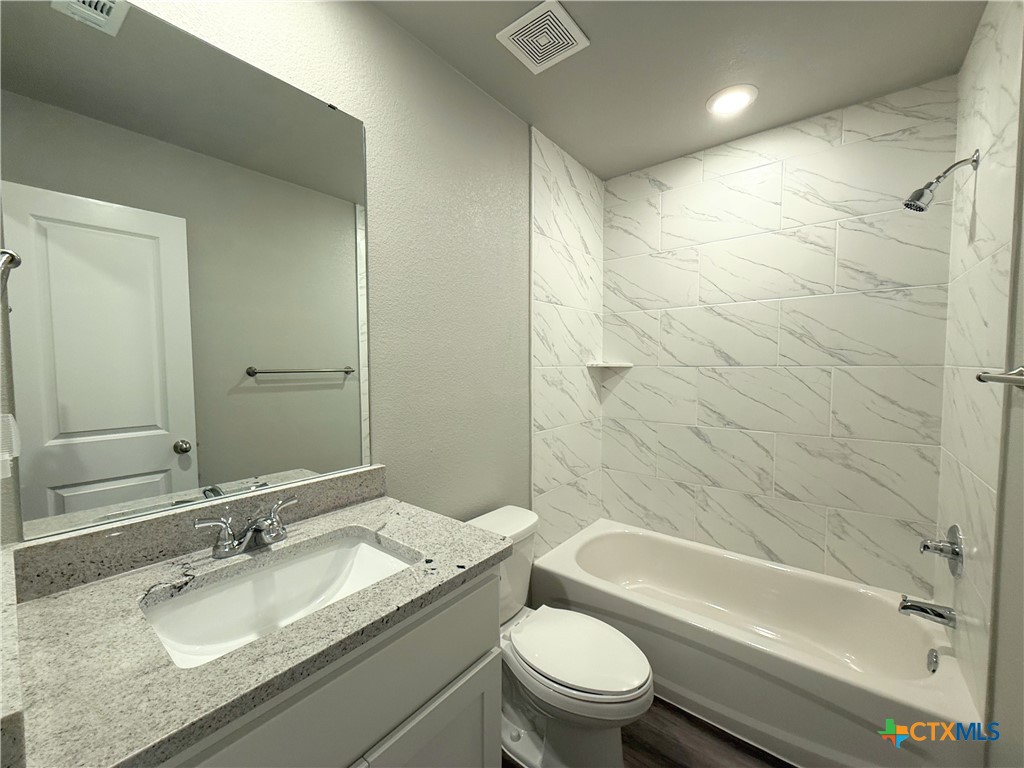 1701 Dakota Trace A Property Photo 14