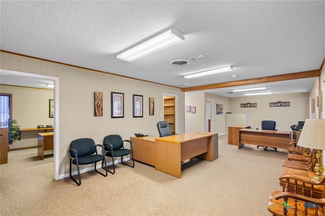 1001 E Airline Road Property Photo 12