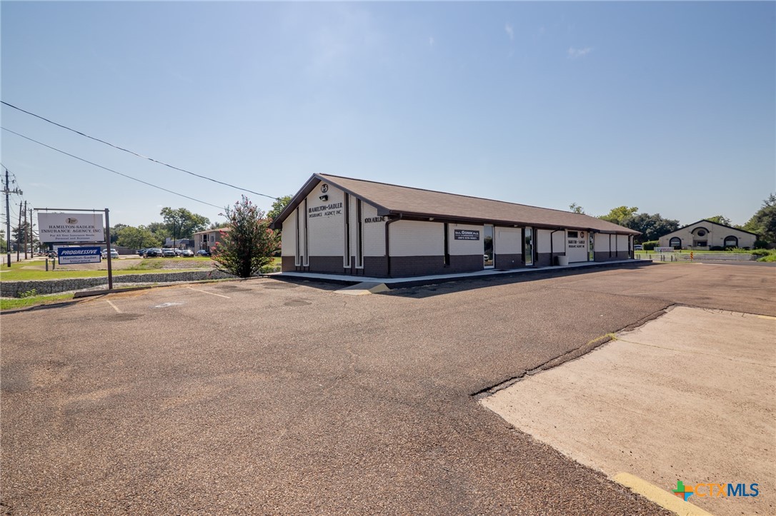 1001 E Airline Road Property Photo 23