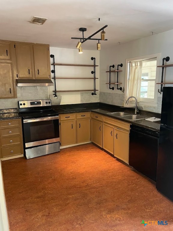 107 E Holland Street Property Photo 3