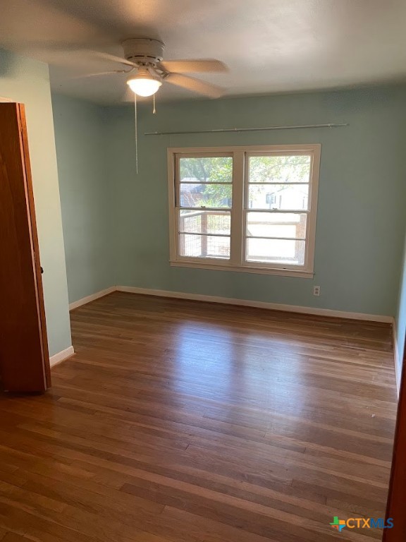 107 E Holland Street Property Photo 5