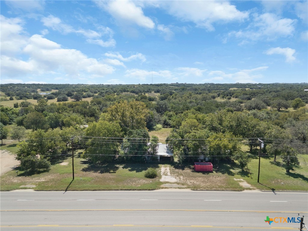 1404 Central Texas Expressway Property Photo 2