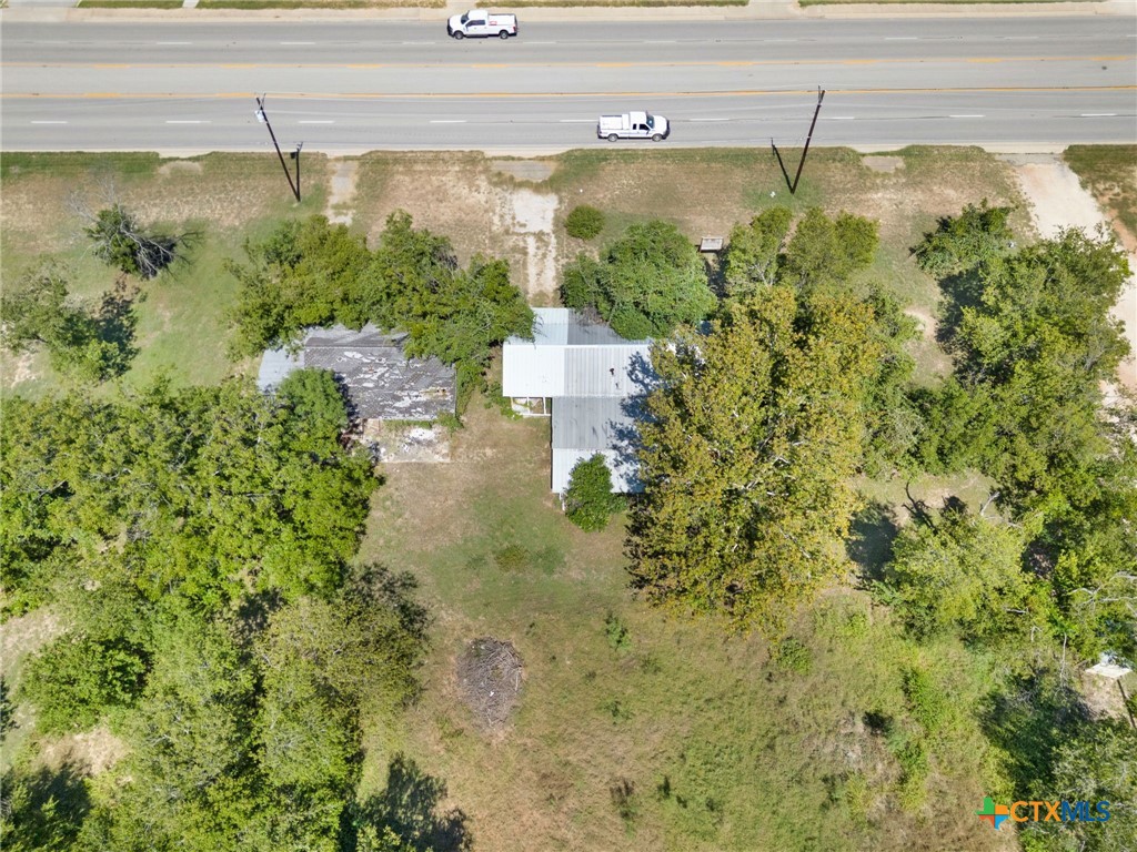 1404 Central Texas Expressway Property Photo 5